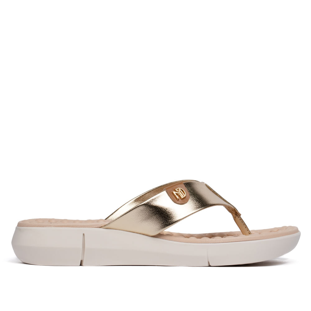 Chinelo Feminino Modare com Tira Larga Metalizada Dourado - Imagem 3