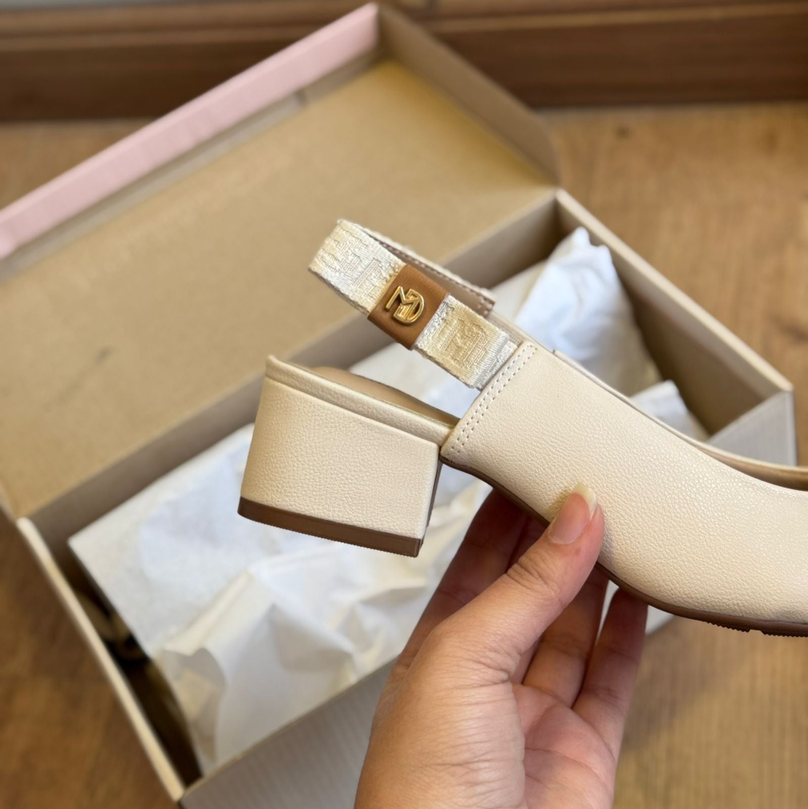 Sandália Modare MD Dourado 7340.132 - Imagem 8