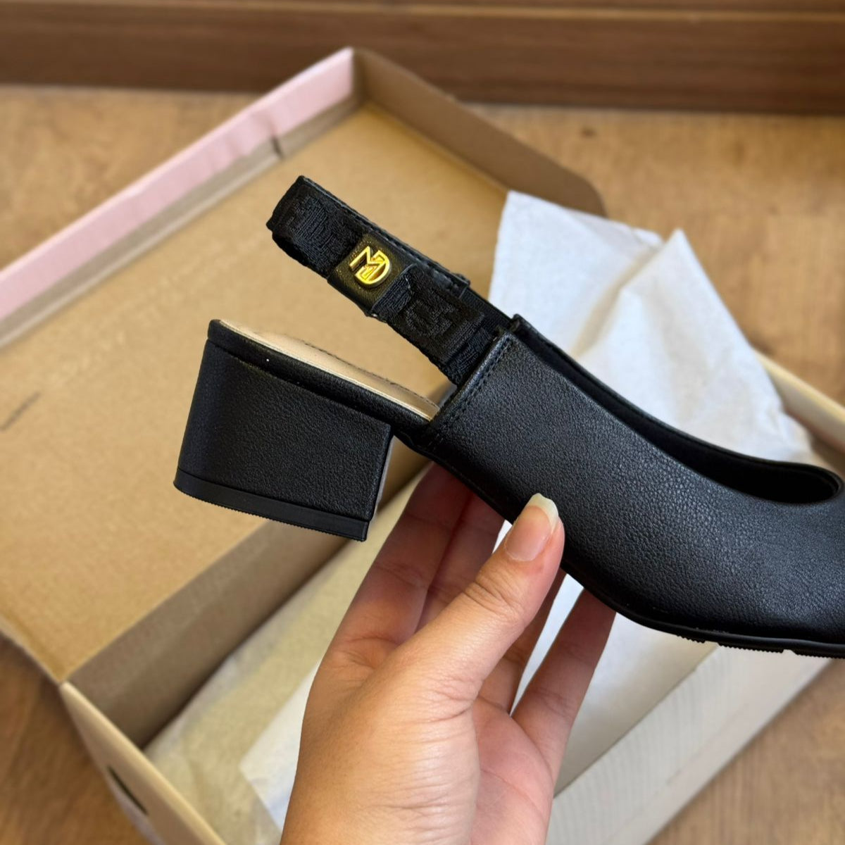 Sandália Modare MD Dourado 7340.132 - Imagem 2