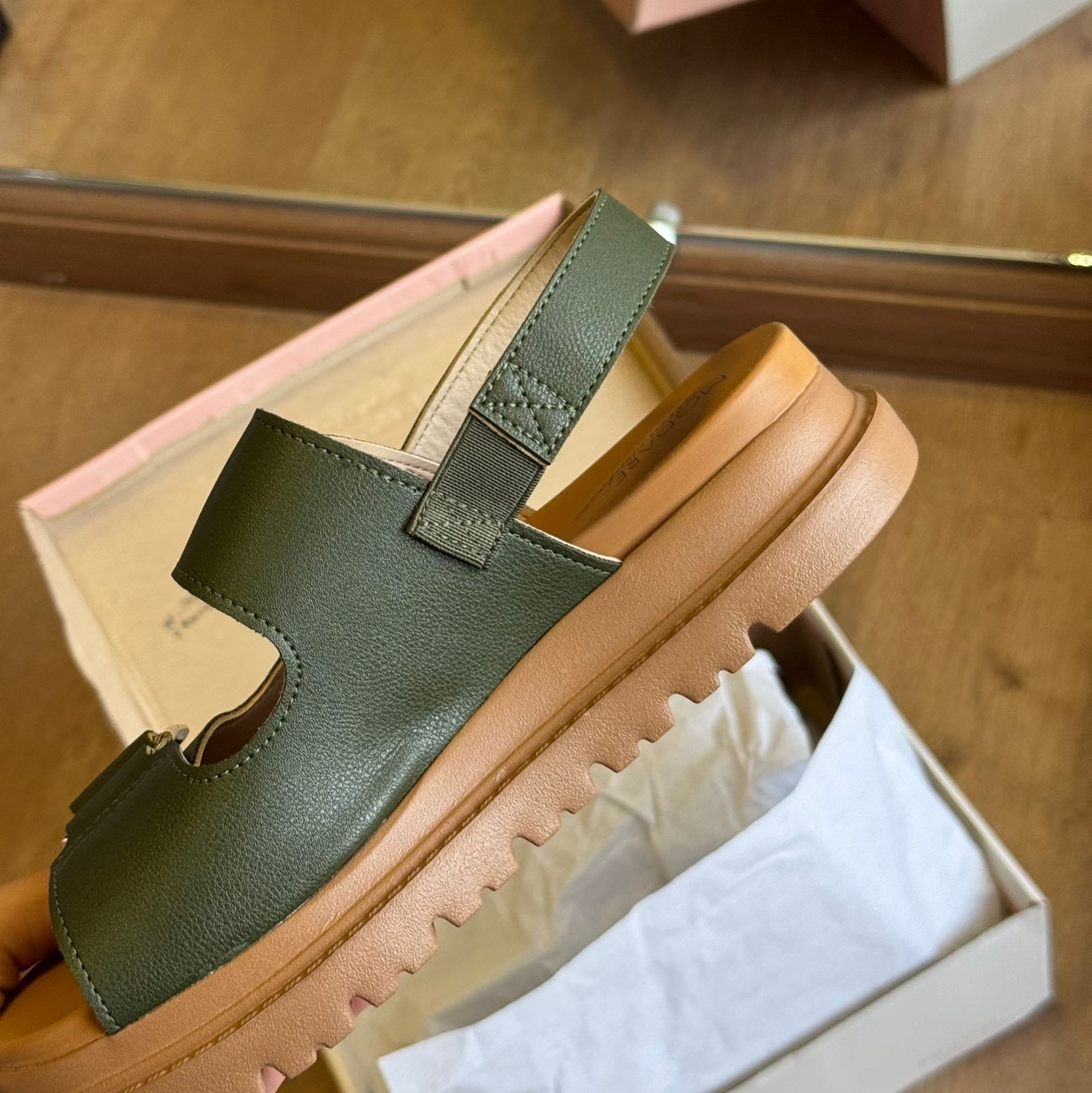 Sandália Modare Espelho Dourado 7200.102 - Imagem 14