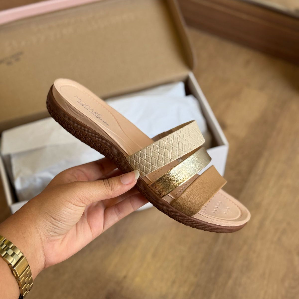 Sandália Modare Tiras 7125.200