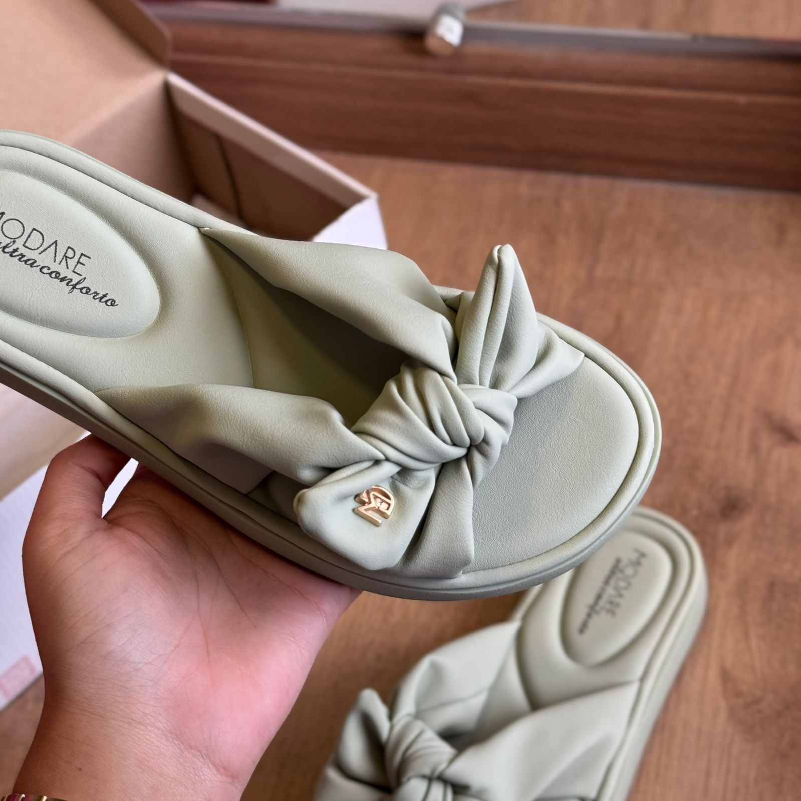 Sandália Modare Detalhe de Laço 7208.101 - Imagem 3